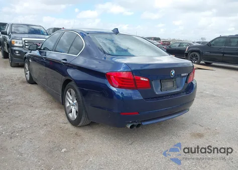 2013 BMW 528I из США, поврежденный, VIN WBAXG5C51DD234187